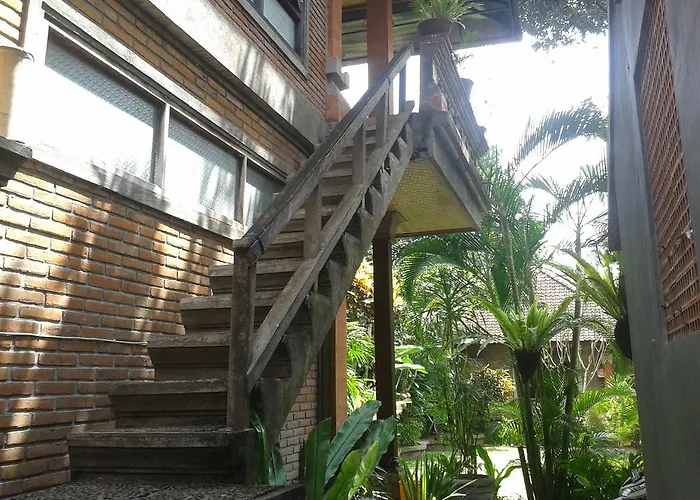 曼迪亚旅馆